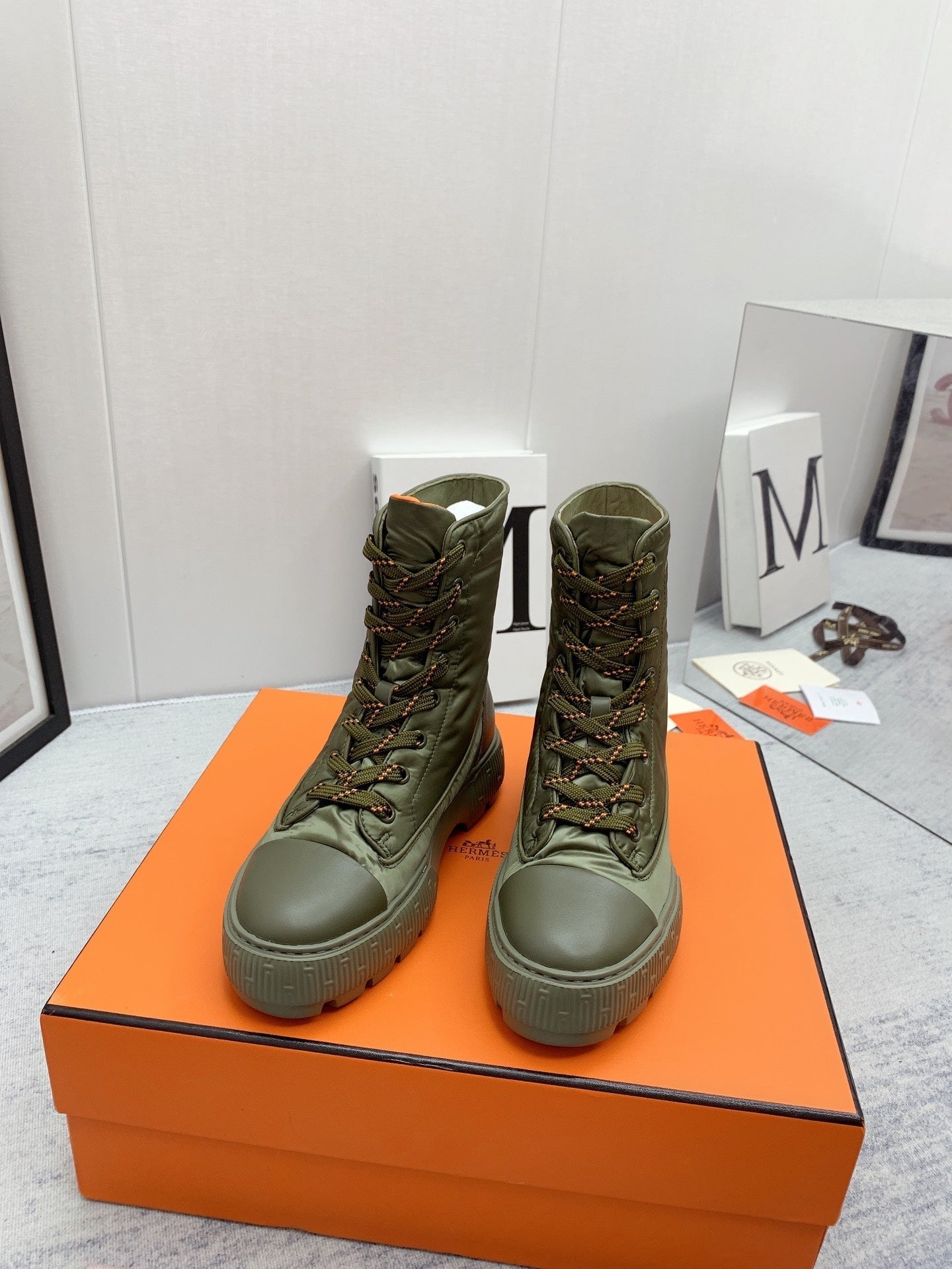 HM FRESH ANKLE BOOTS GREEN