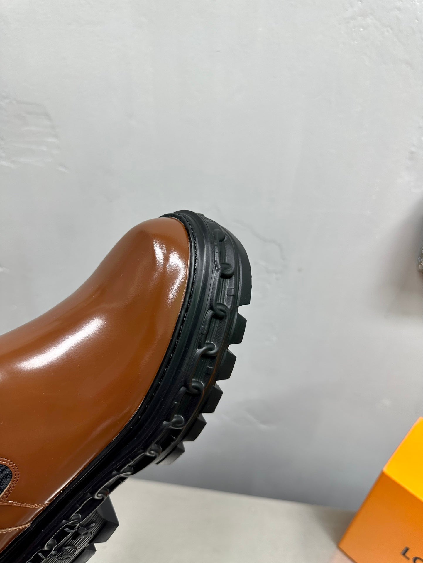 nmb nmb RECORD CHELSEA BOOT BROWN
