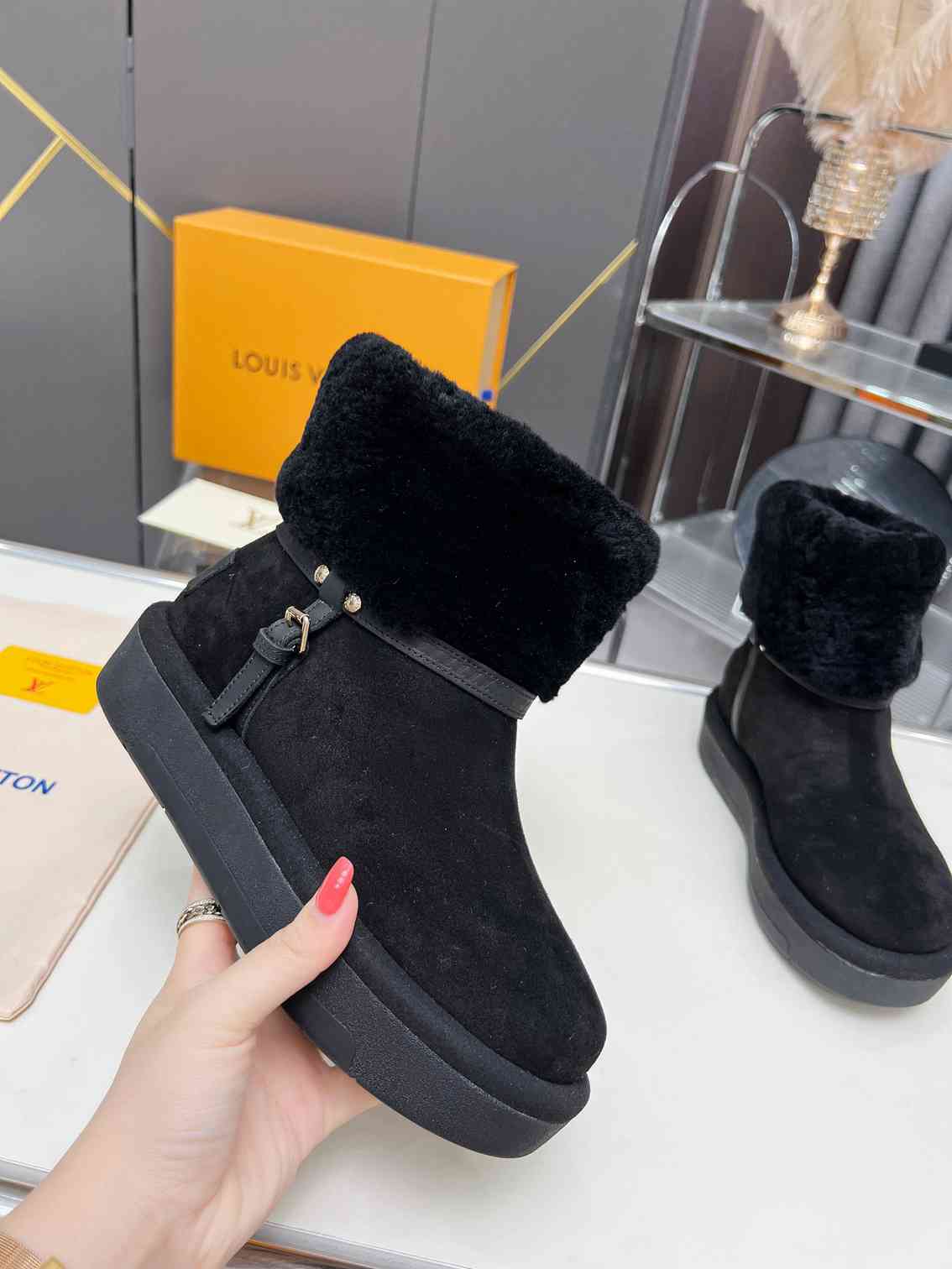 VBS ASPEN PLATFORM ANKLE BOOT BLACK 1AC78O
