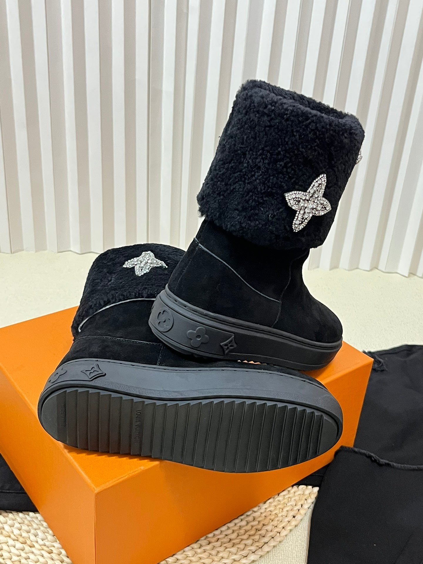 Vbs ANKLE BOOT STUVBSED WITH DIAMONDS BLACK