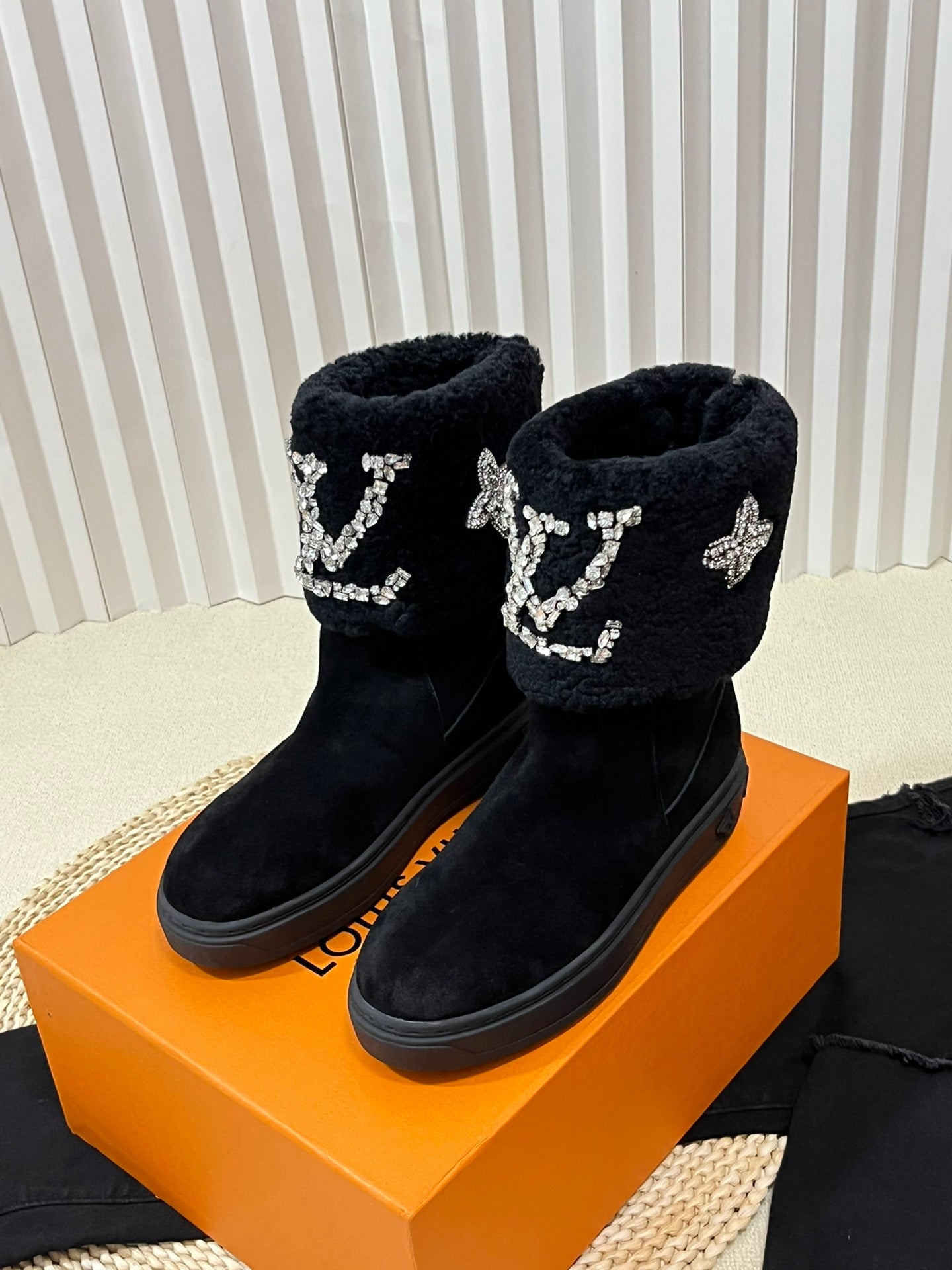 Vbs ANKLE BOOT STUVBSED WITH DIAMONDS BLACK