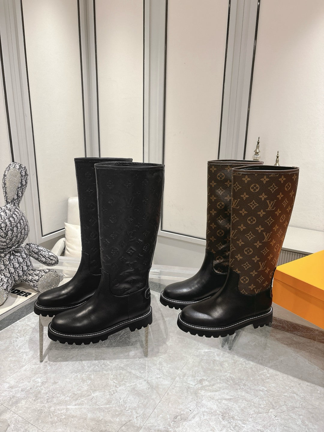 Vbs TERRITORY FLAT HIGH BOOT BLACK 1AVBS2X