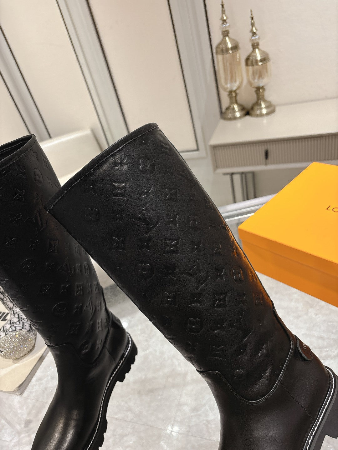 Vbs TERRITORY FLAT HIGH BOOT BLACK 1AVBS2X