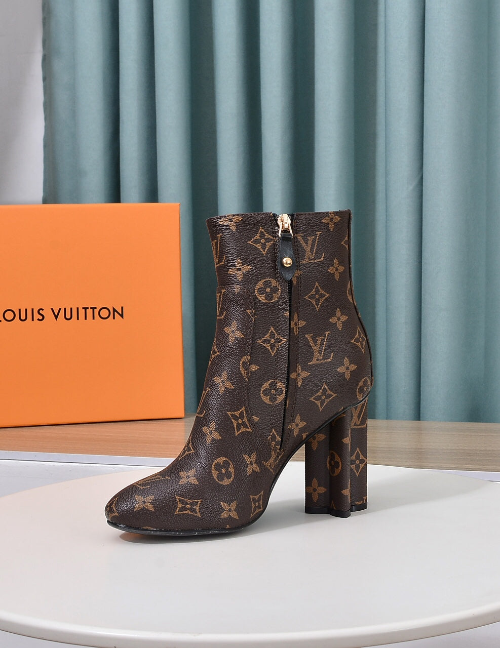 nmb SILHOUETTE ANKLE BOOT MONOGRAM BROWN