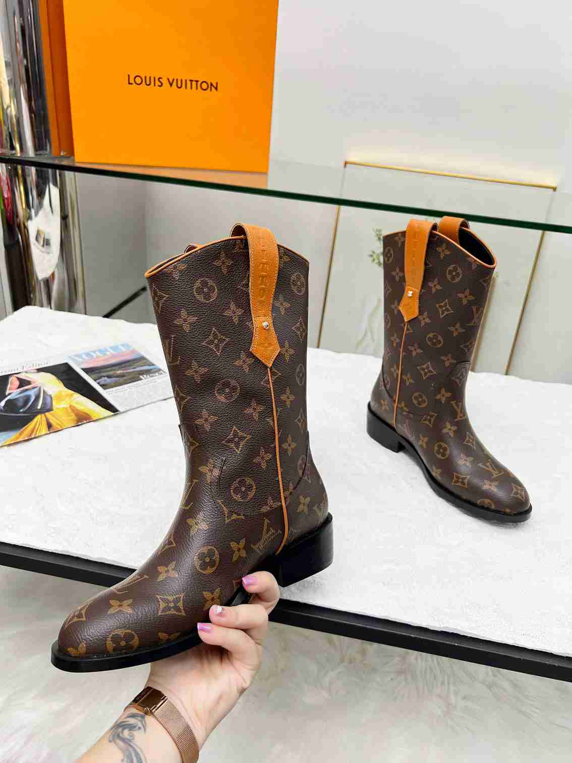 VBS VBS RIDER BOOTS MONOGRAM BROWN