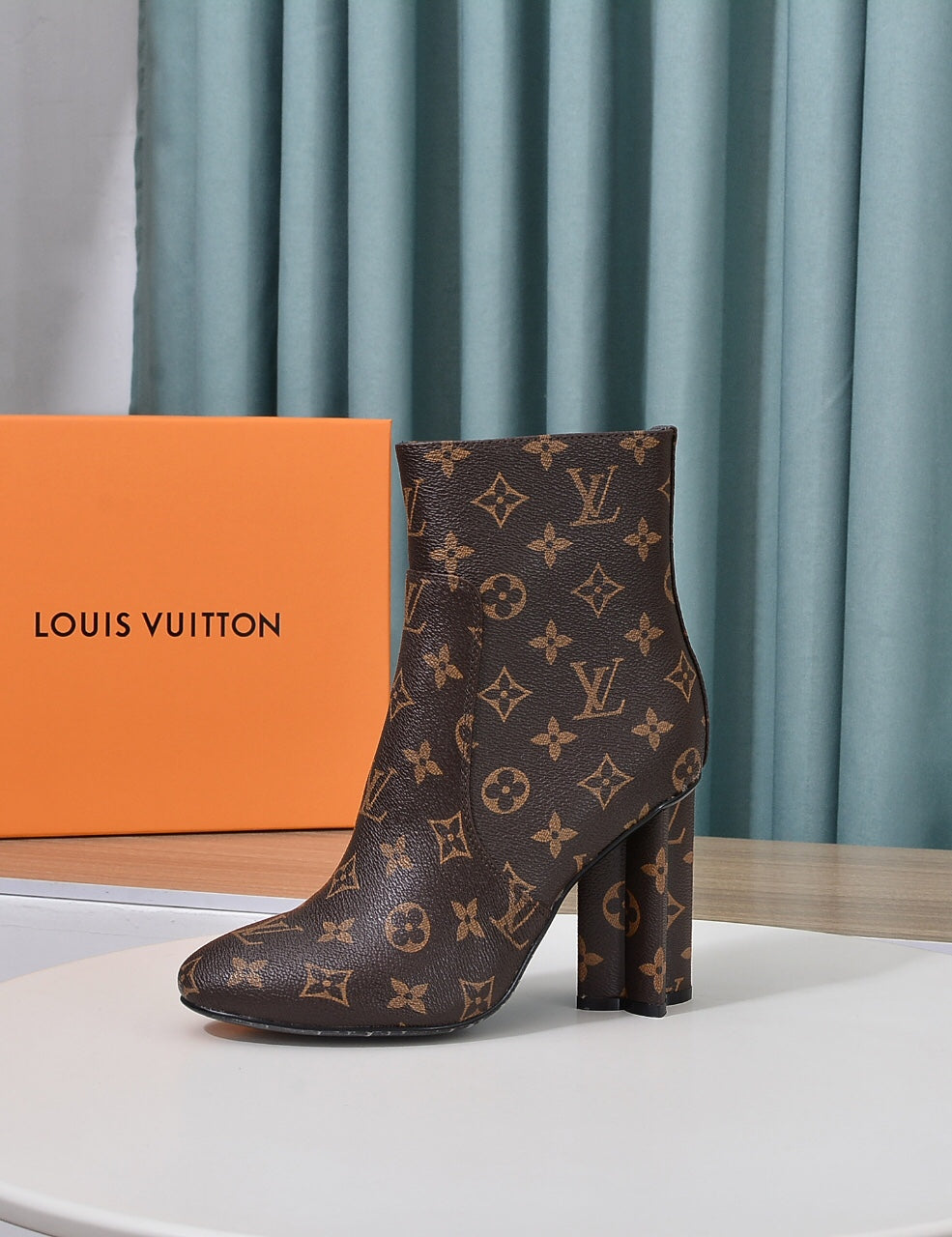 nmb SILHOUETTE ANKLE BOOT MONOGRAM BROWN