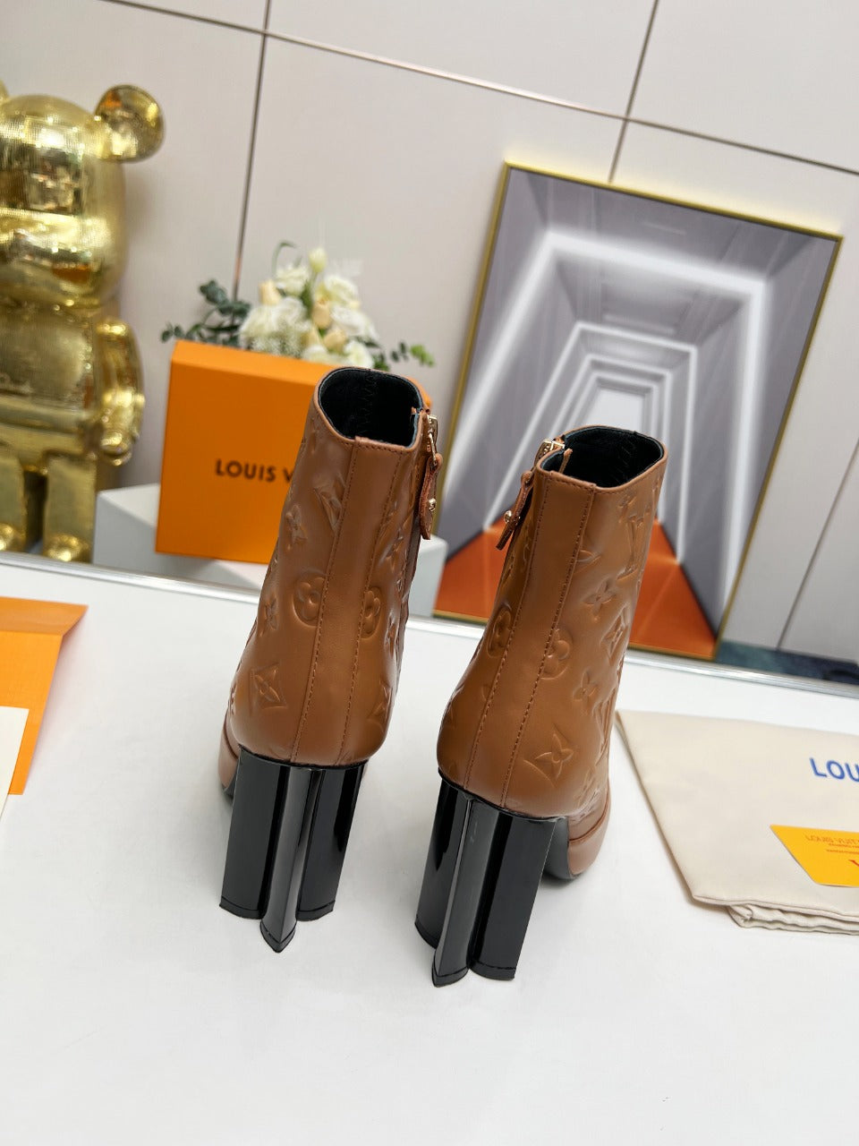 nmb SILHOUETTE ANKLE BOOT BROWN