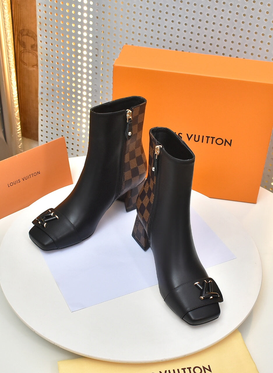 nmb SHAKE ANKLE BOOTS BLACK AND BROWN