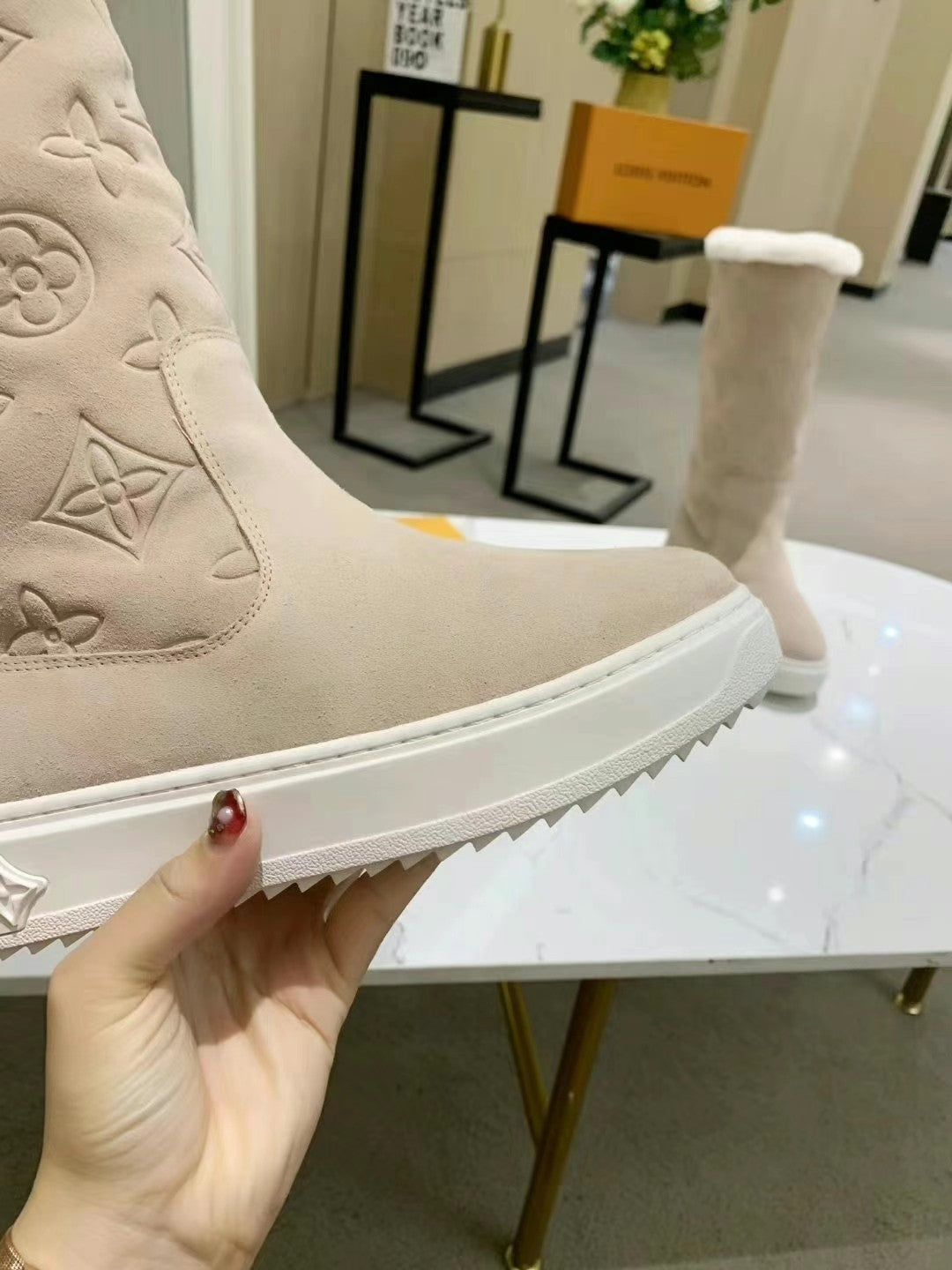 nmb SUEDE MONOGRAM BOOTS BEIGE
