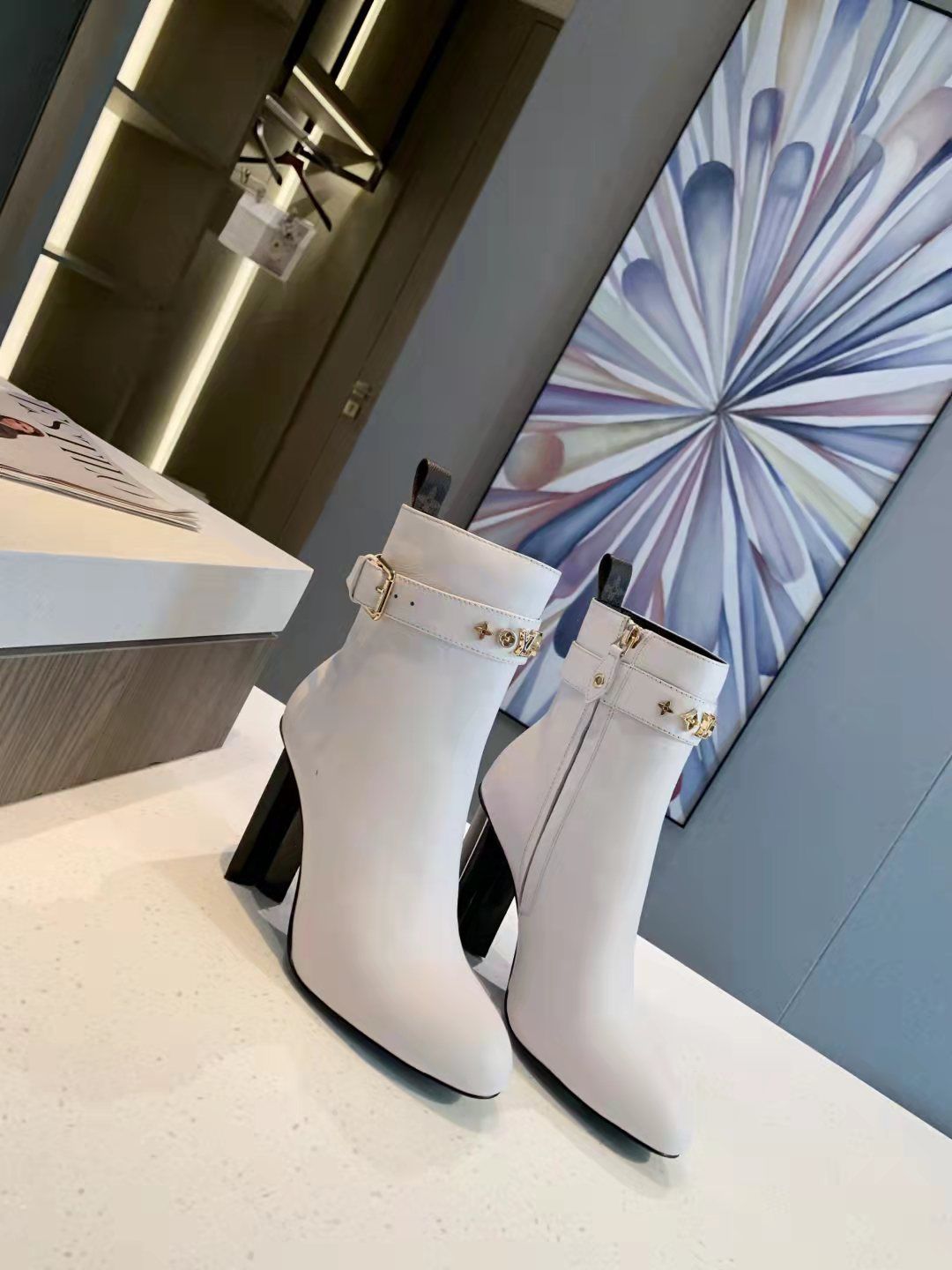nmb ANKLE BOOT WHITE