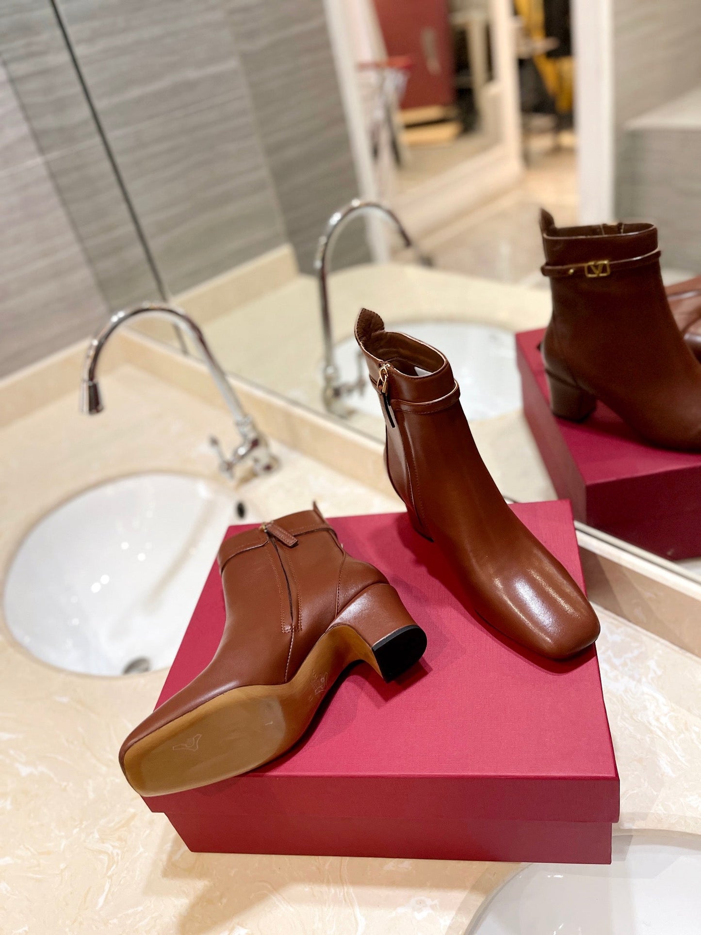 nmb GARAVANI TAN GO ANKLE BOOT IN CALFSKIN LEATHER BROWN