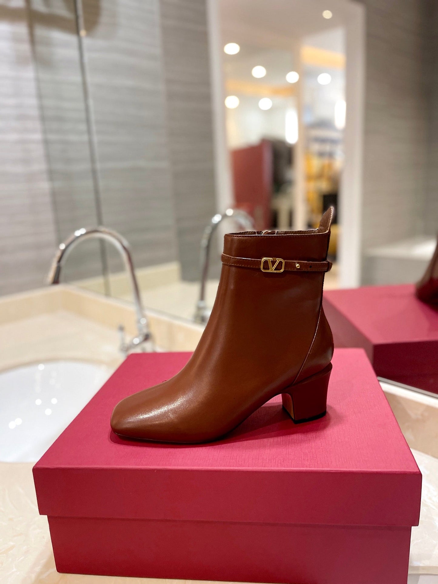 nmb GARAVANI TAN GO ANKLE BOOT IN CALFSKIN LEATHER BROWN