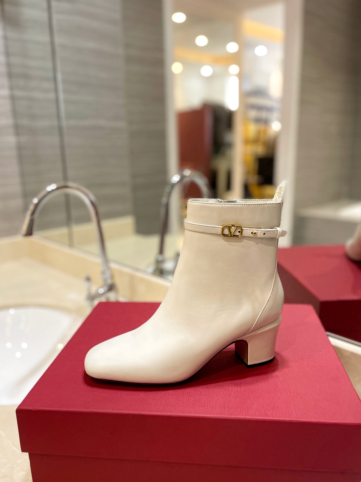 nmb GARAVANI TAN GO ANKLE BOOT IN CALFSKIN LEATHER WHITE