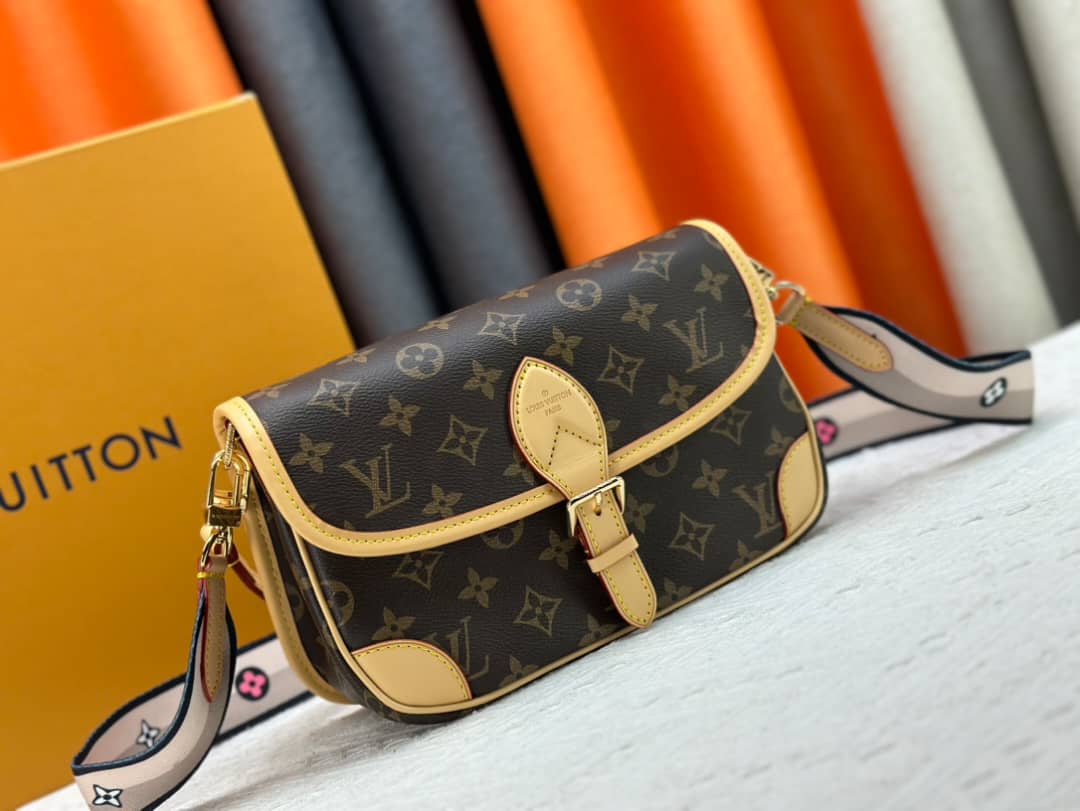 nmb Diane Black Bag