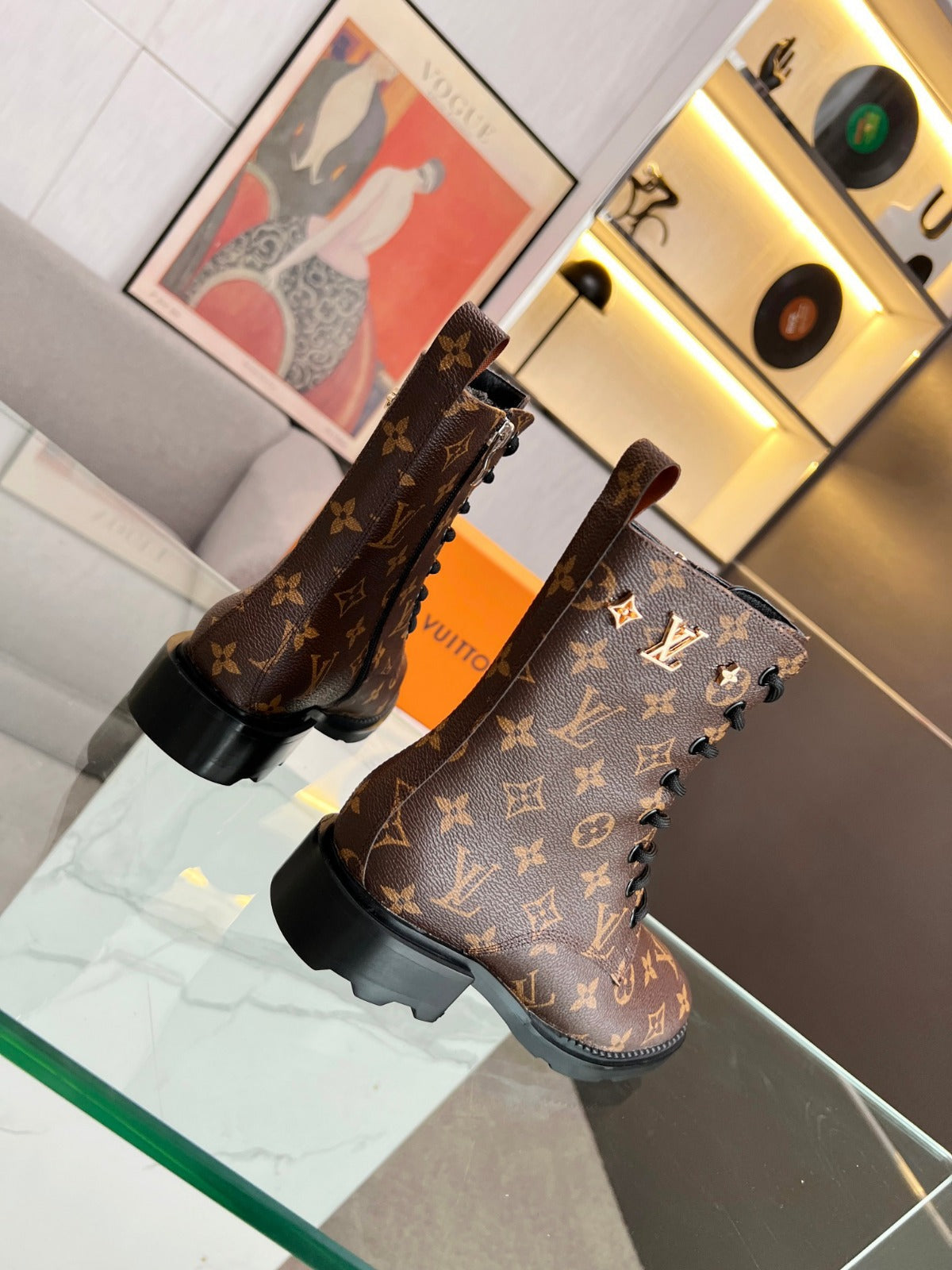 VBS Women's Boots 202