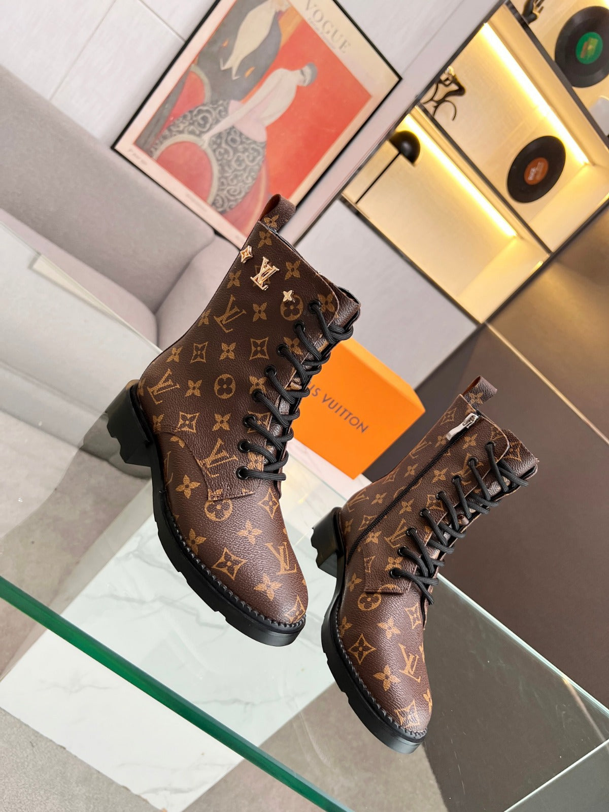 nmb Women's Boots 202