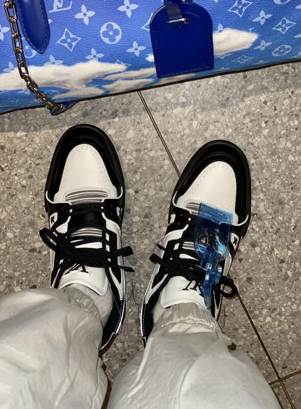 Dragons Bags Detail