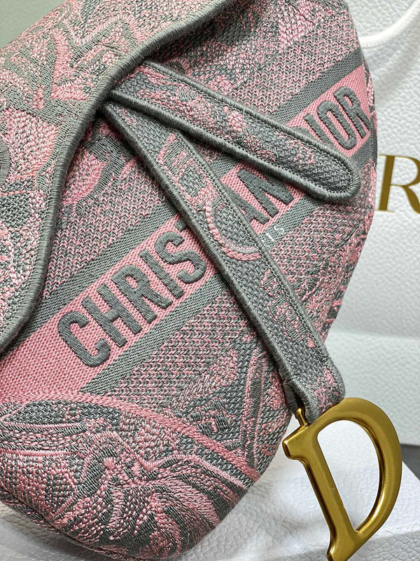 Dragons Bags Detail
