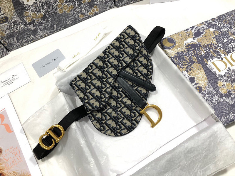 Dragons Bags Detail