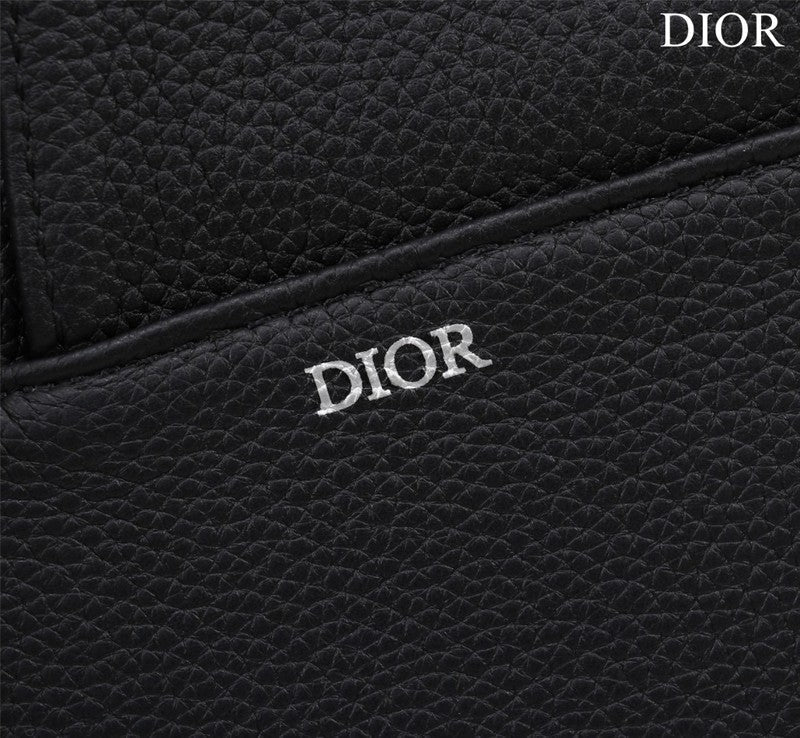 Dragons Bags Detail