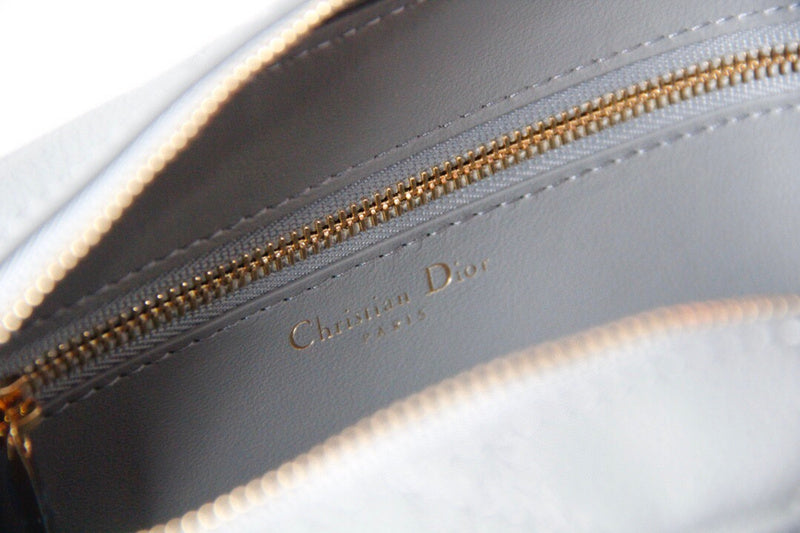 Dragons Bags Detail