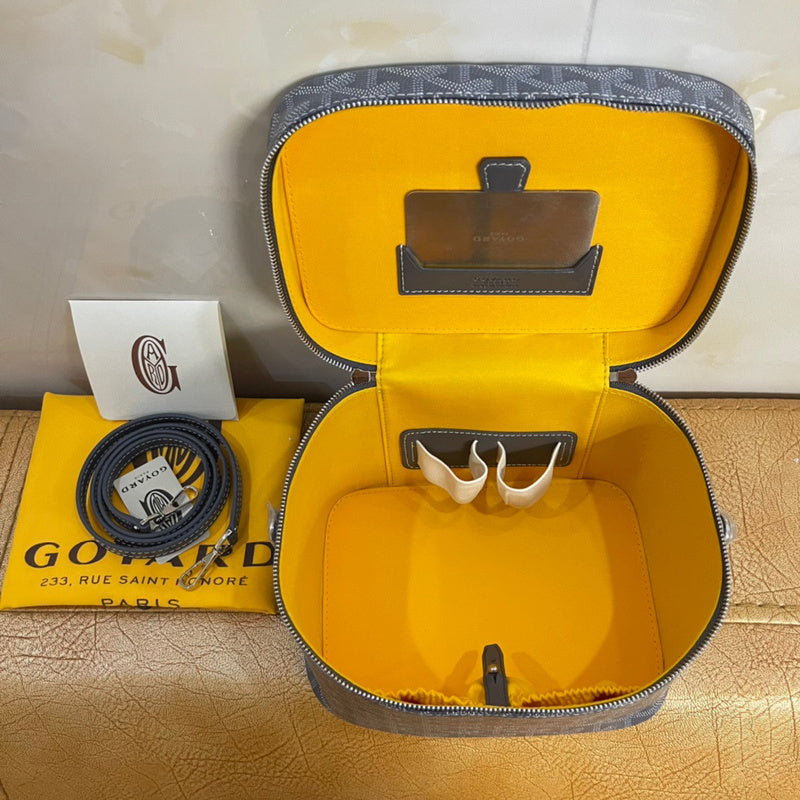VBS - GOD Bags - 340