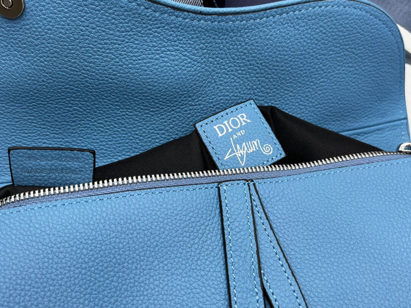 Dragons Bags Detail