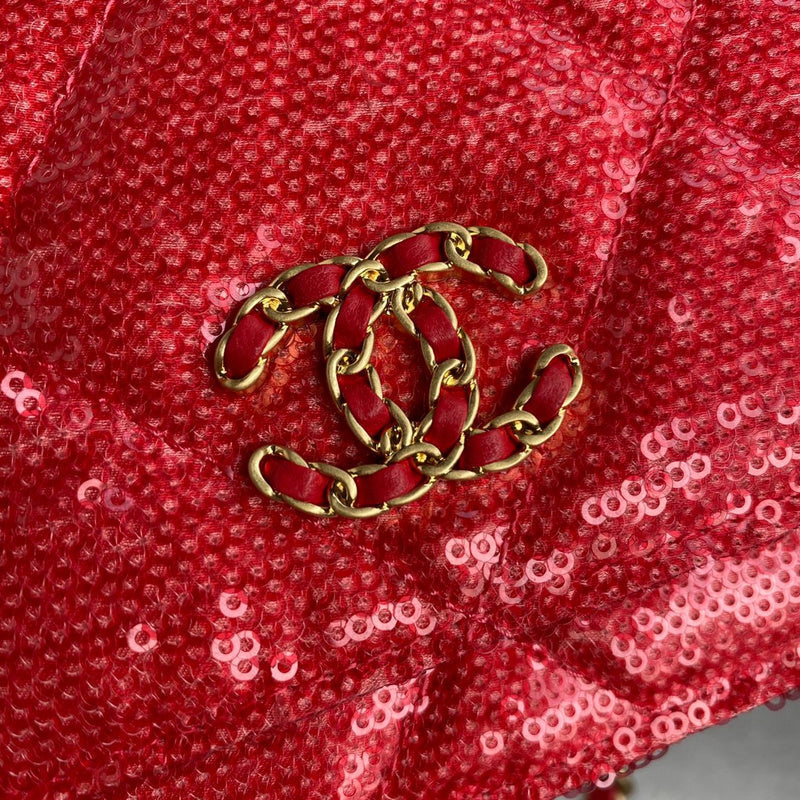Dragons Bags Detail
