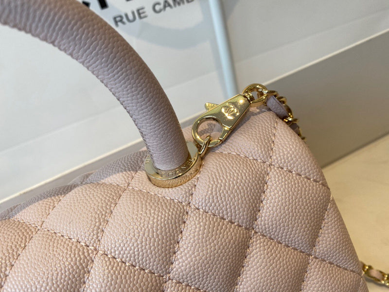 Dragons Bags Detail