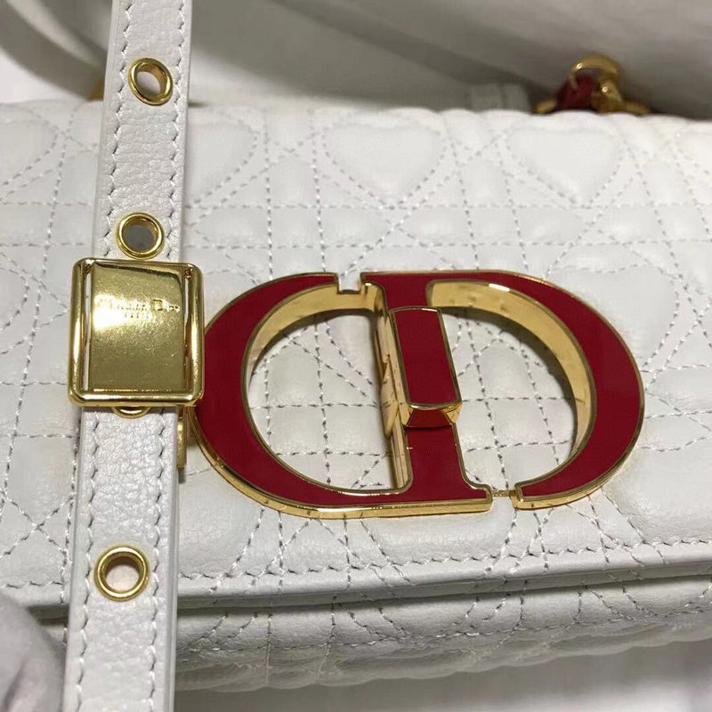 Dragons Bags Detail