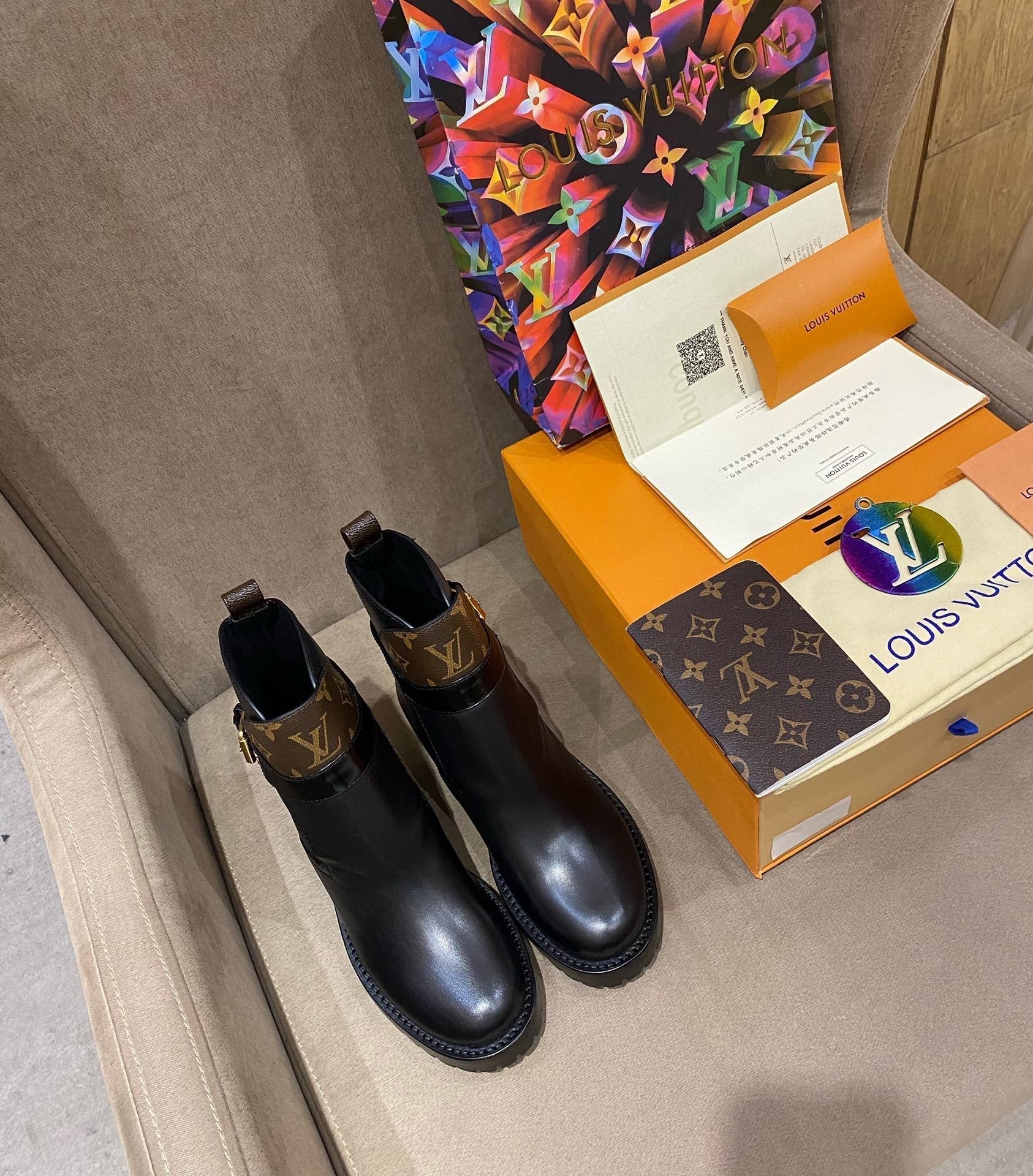 nmb DISCOVERY FLAT ANKLE BOOT BLACK 1A868L