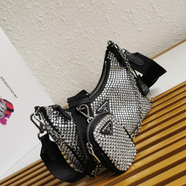 Dragons Bags Detail