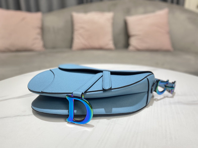 Dragons Bags Detail