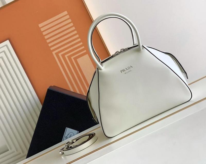 Dragons Bags Bags

 - PD Bags - 103