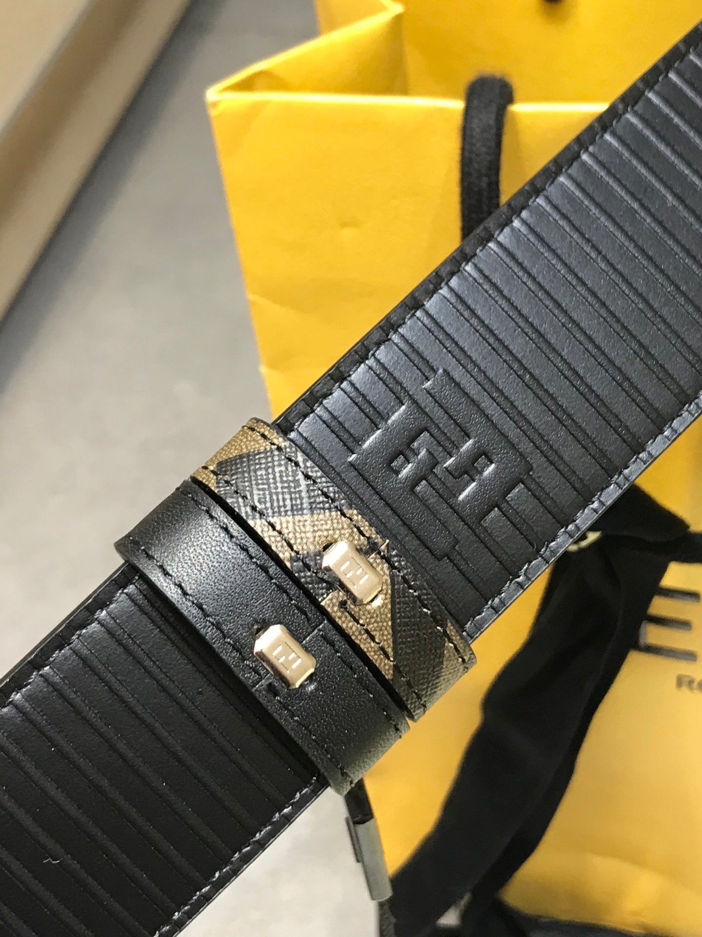VBS -Luxury BELTS 007