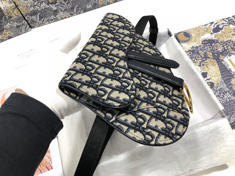 Dragons Bags Detail