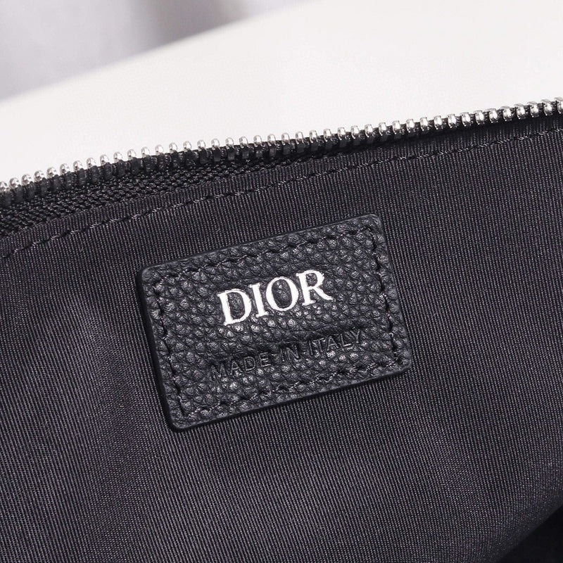 Dragons Bags Detail