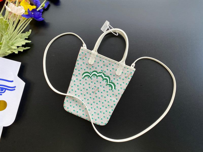 VBS - GOD Bags - 091