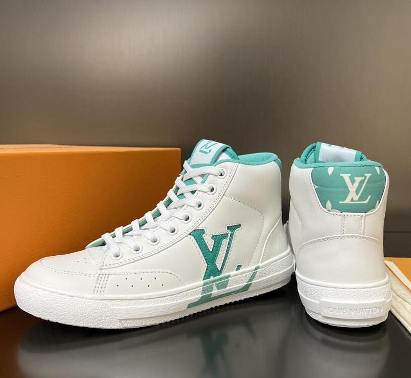 Dragons Bags Detail