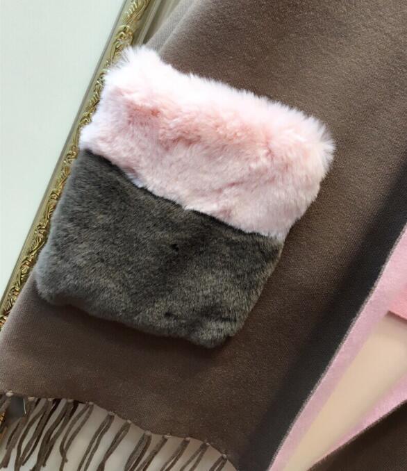 Dragons Bags Detail