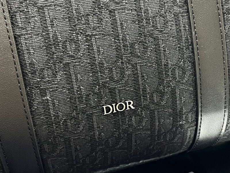 Dragons Bags Detail