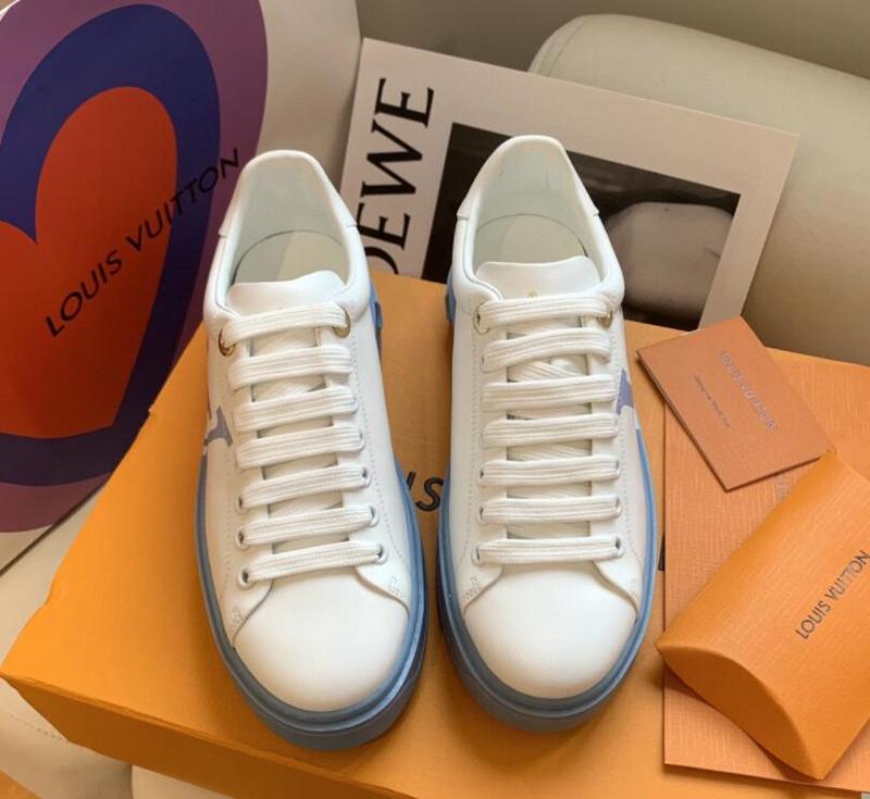 Dragons Bags Detail