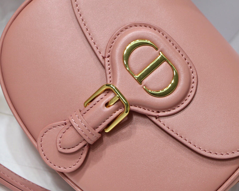 Dragons Bags Detail