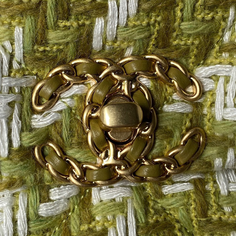 Dragons Bags Detail