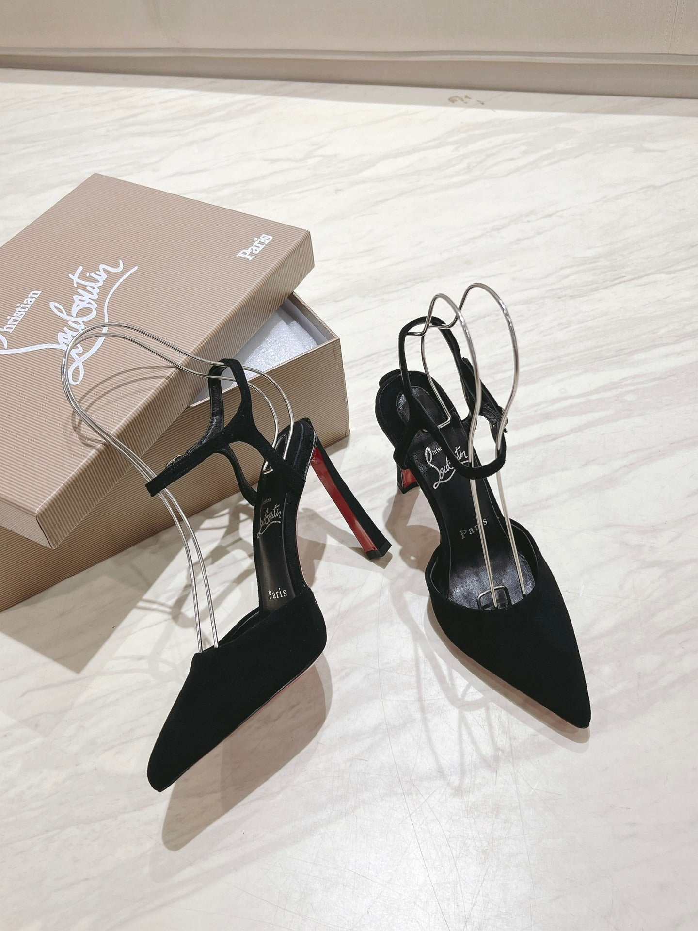 Dragons Bags - Premium Luxury Goods and Accessories - AFFORDABLE LUXURY HEELS - 8170