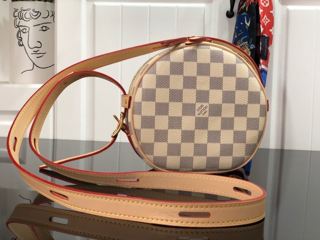 new-luxury-designer-bags-nm22066