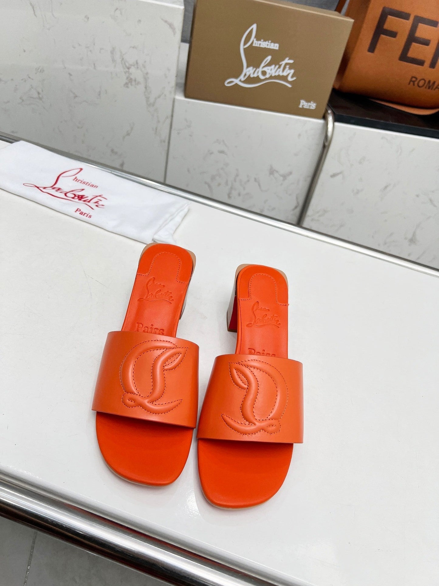 Dragons Bags - Premium Luxury Goods and Accessories - AFFORDABLE LUXURY HEELS - 8054
