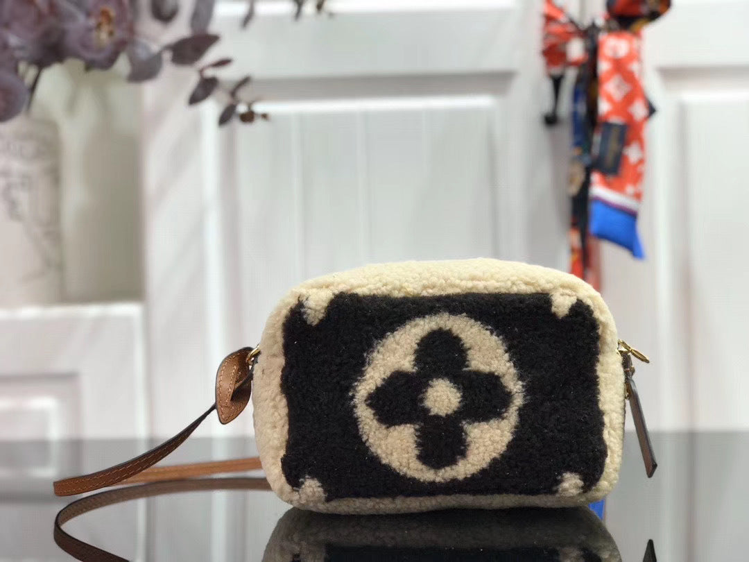 Dragons Bags - DESIGNER BAGS FOR WOMEN - AFFORDABLE LUXURY BAGS - 4184