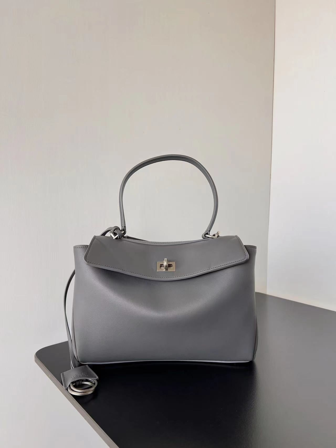 new-designer-premium-bags-nm25066