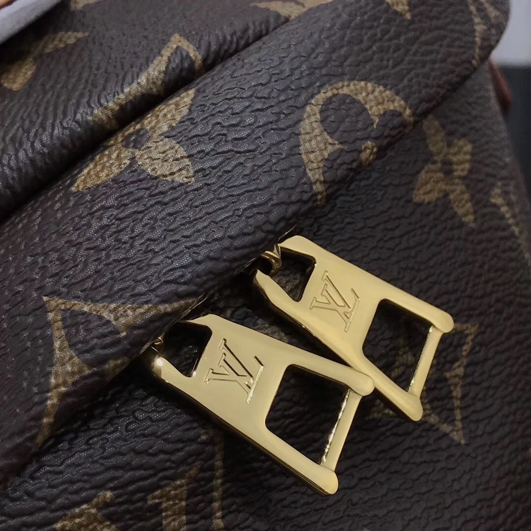 new-luxury-designer-bags-nm21836
